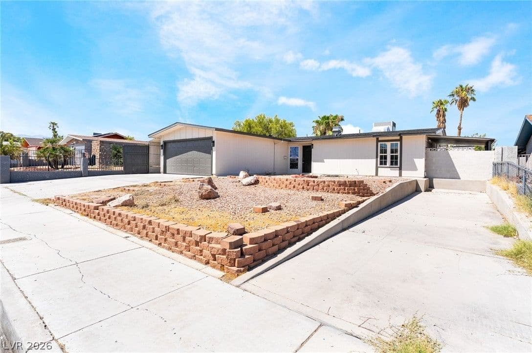 6504 Dinning Avenue photo 2