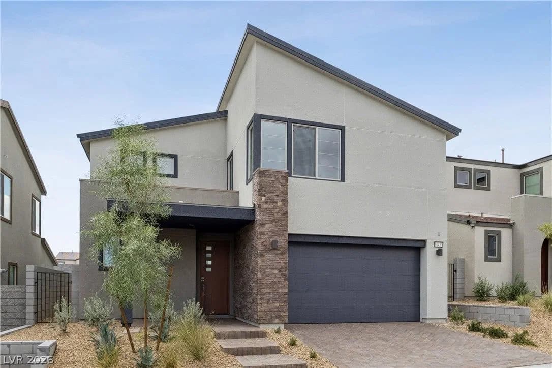 10457 Mountain Aster Avenue photo 2