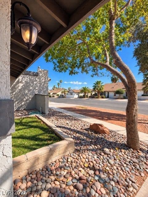 4490 Margarete Avenue photo 5
