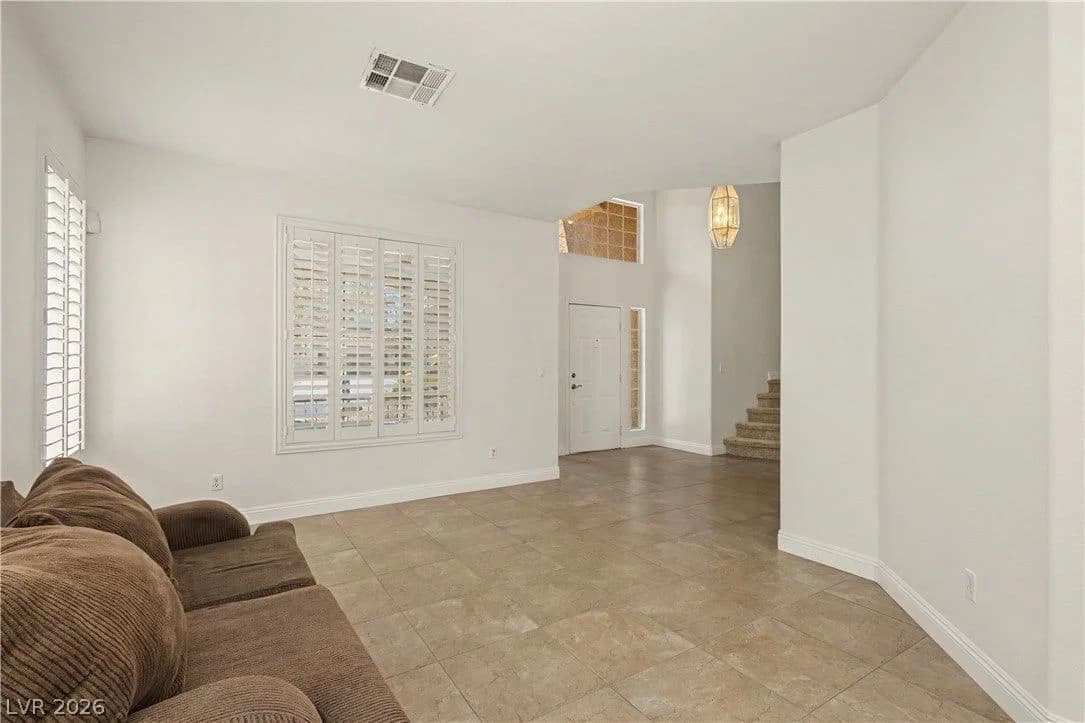 1424 Clipperton Avenue photo 5