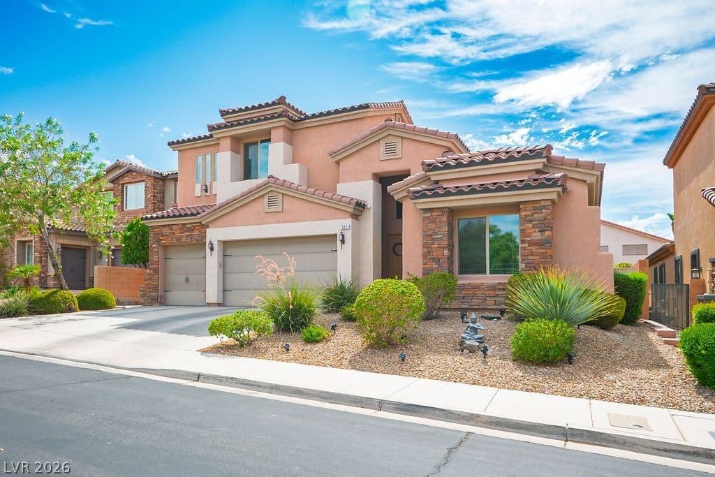 317 Goldstar Street photo 4