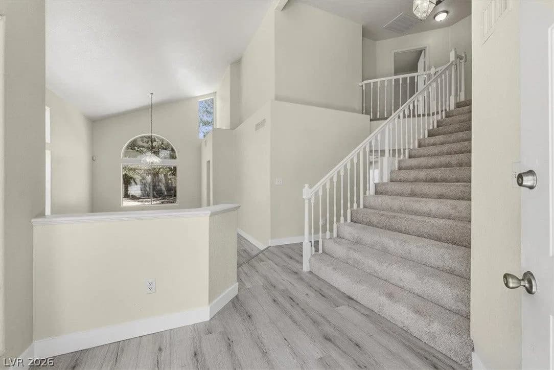7612 Cruz Bay Court photo 4