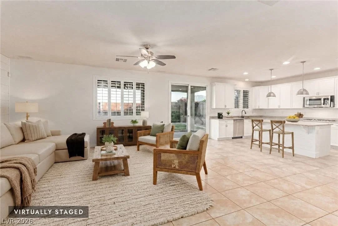 10407 Hemingway Court photo 4