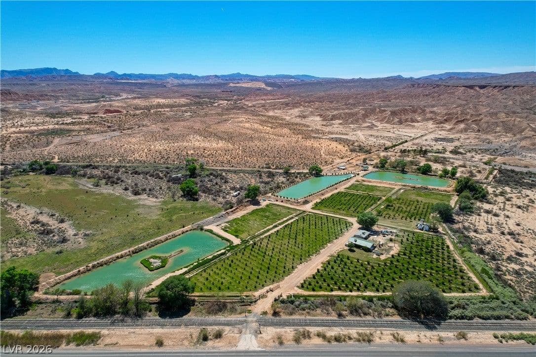 1065 Moapa Valley Boulevard photo 2