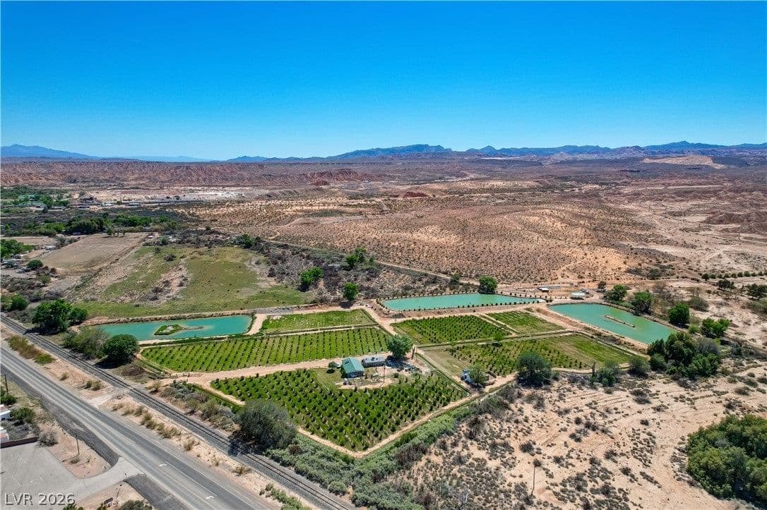 1065 Moapa Valley Boulevard photo 3