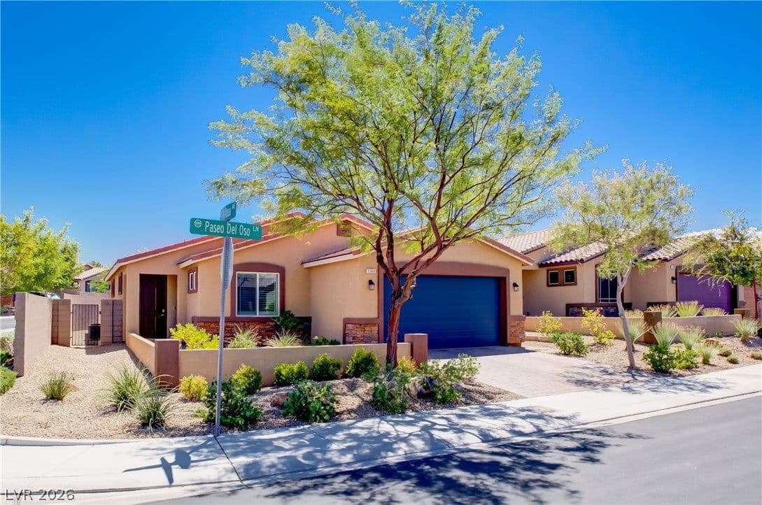 1309 Paseo Del Oso Lane photo 2