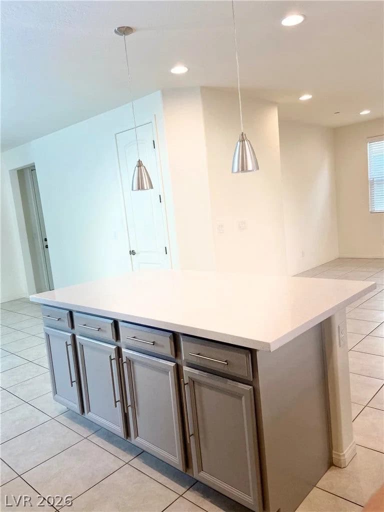 348 Mezzaforte Street photo 4