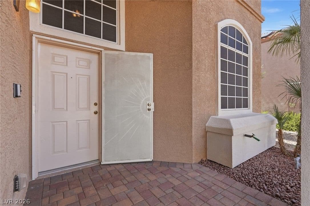 909 Blanco Caballo Way photo 3