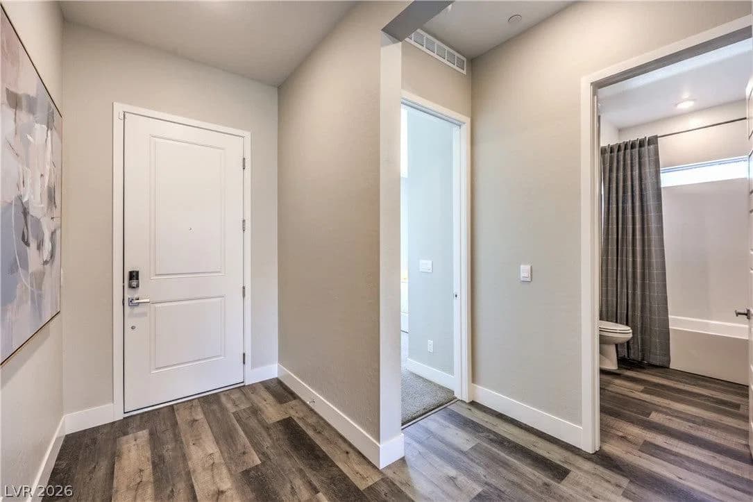 1304 Ryan River Place photo 3