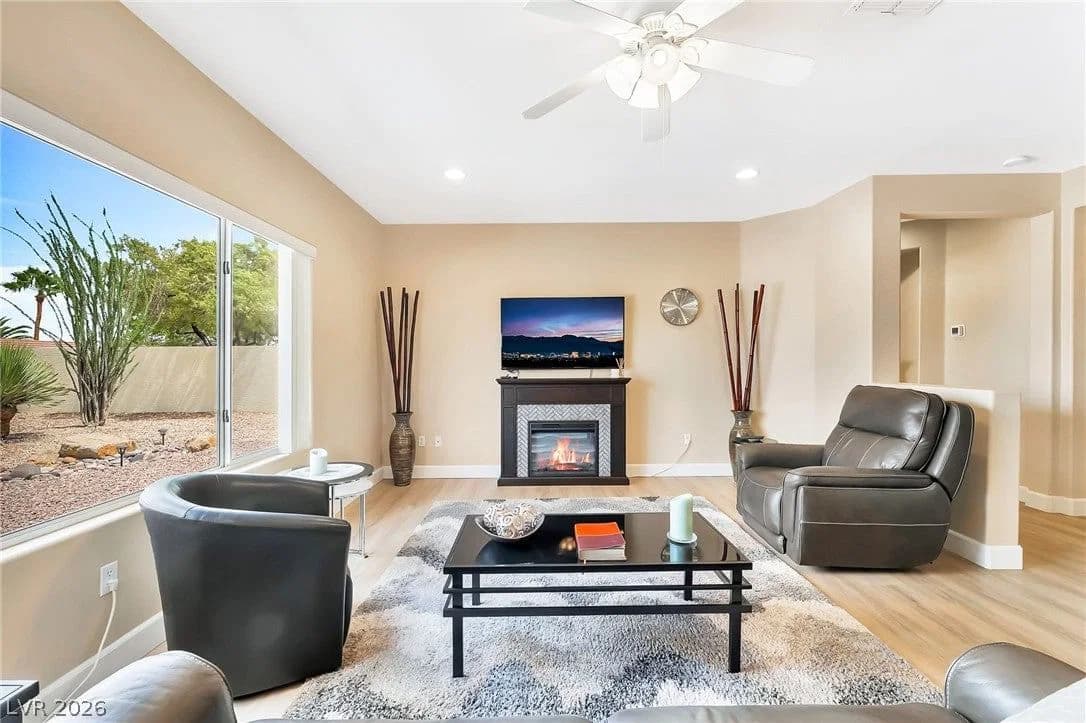 2570 Terrytown Avenue photo 4
