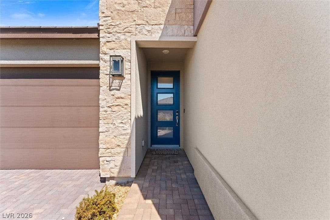 9584 Sard Lane photo 3