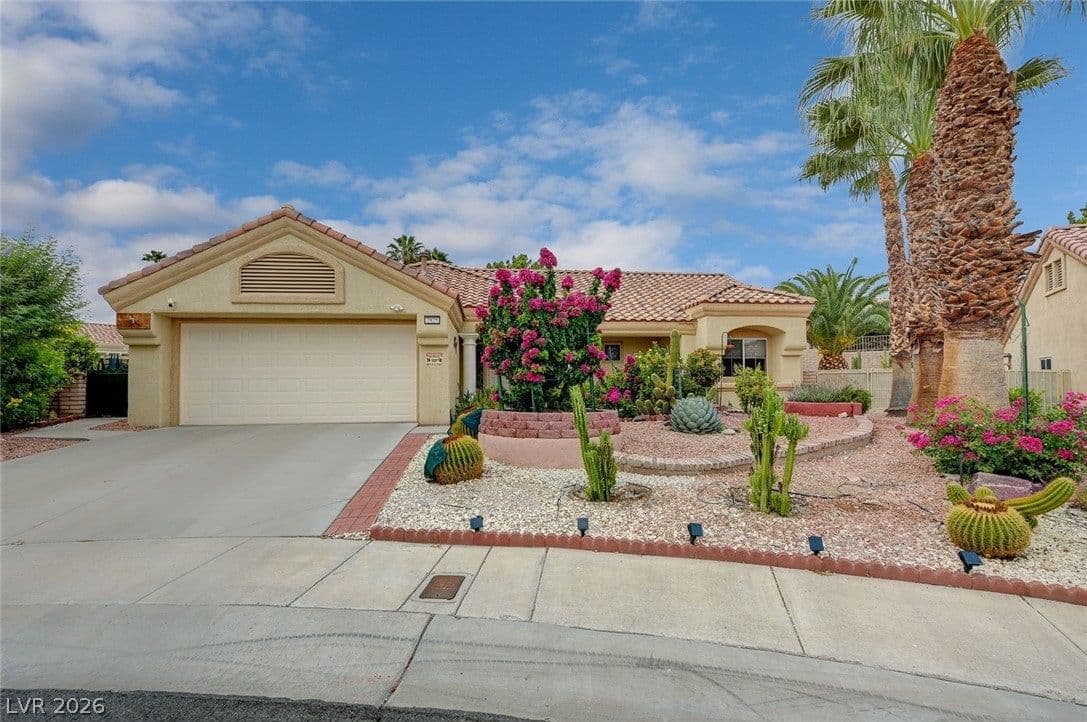 2925 Dry Ridge Court