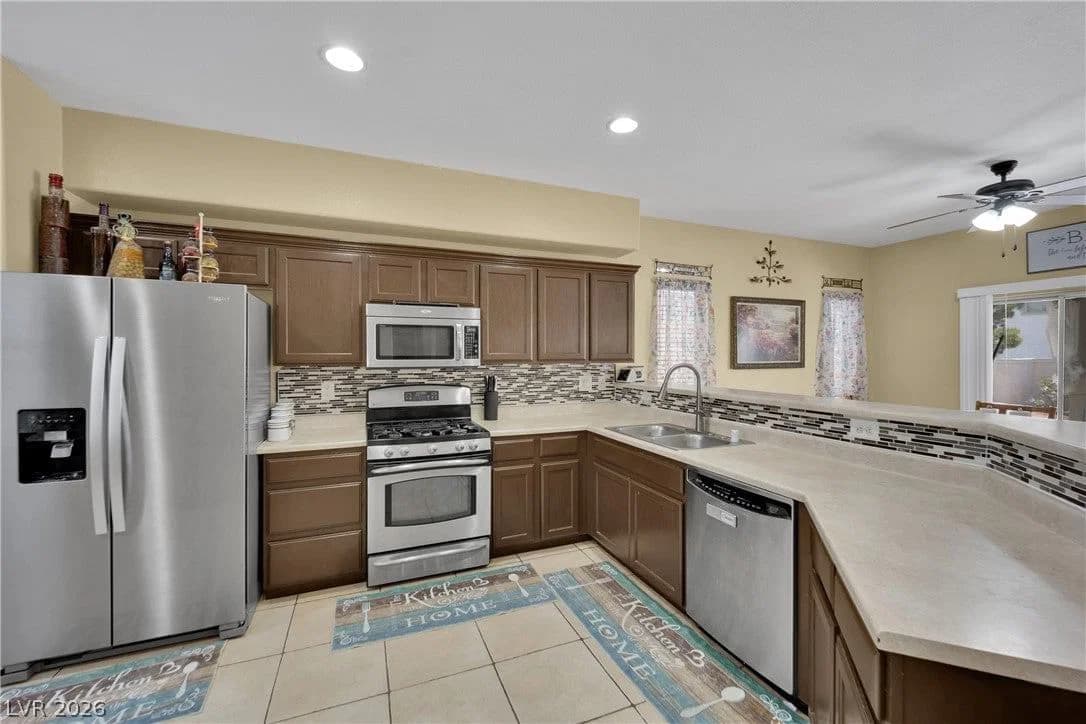 3619 Prairie Orchid Avenue photo 5