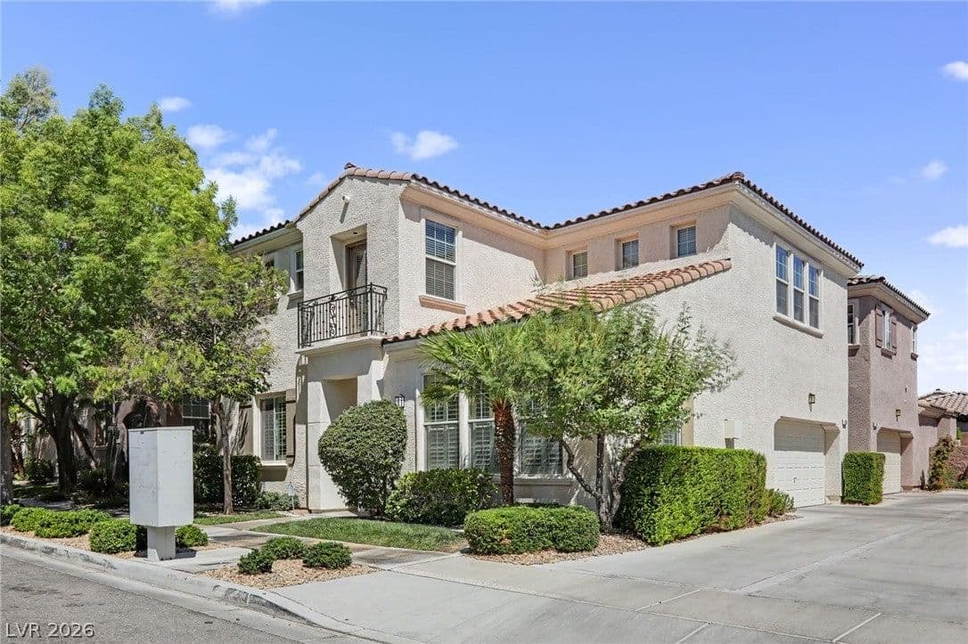 2150 Cast Pebble Drive photo 3