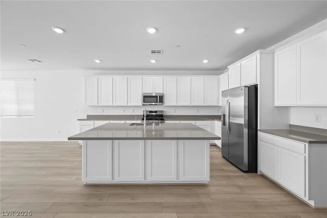 1658 Portofino Falls Place photo 3