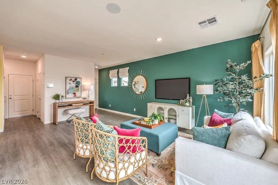 1075 Saffron Toucan Lane photo 4