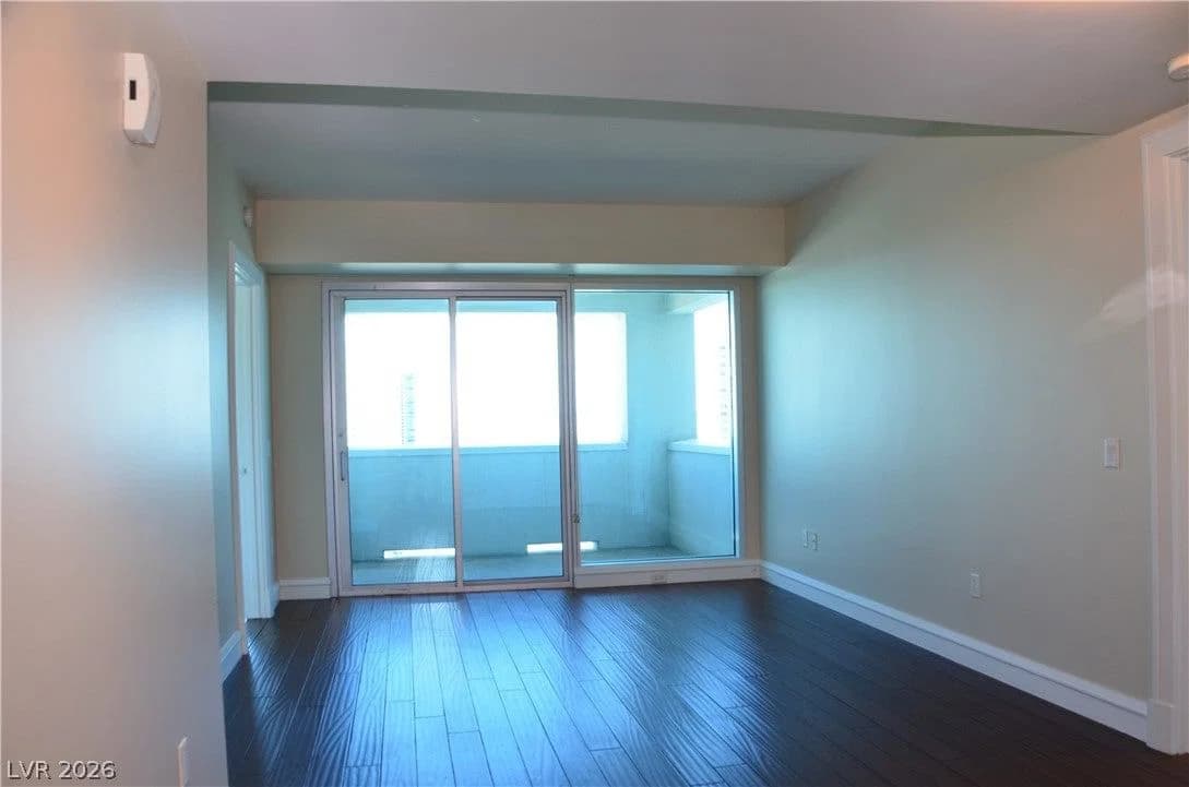 2700 Las Vegas Boulevard photo 3