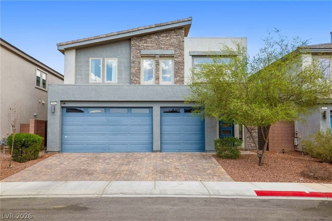 8960 Pemberton Valley Drive