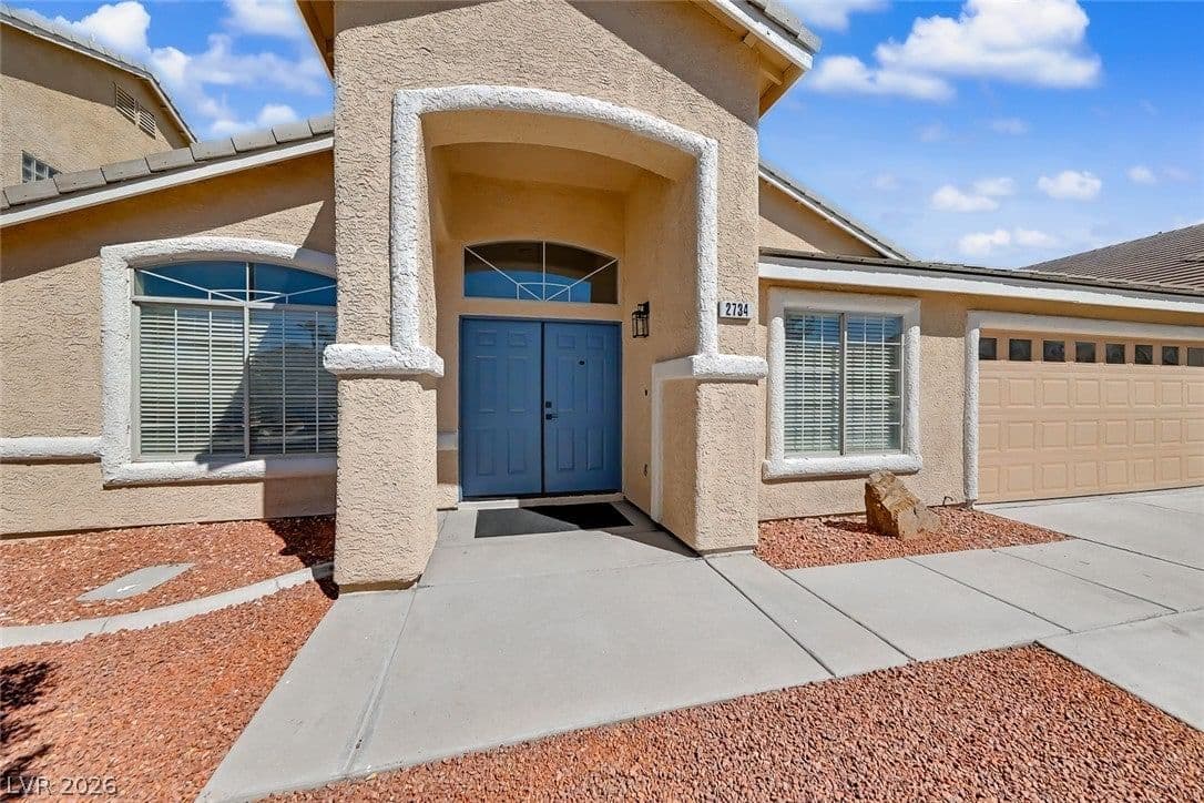 2734 Enchanted Isle Street photo 3