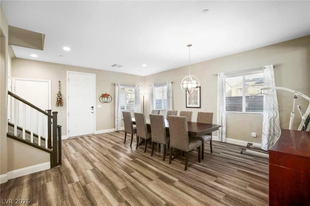 990 Floral Creek Court photo 4
