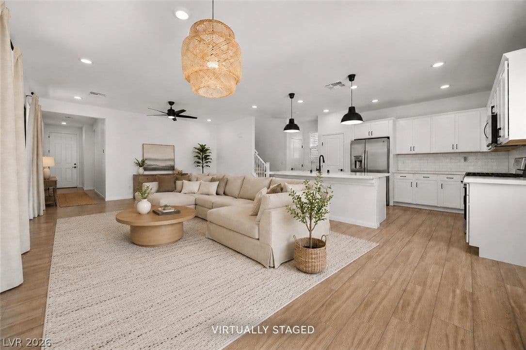 4227 Tarim Street photo 3