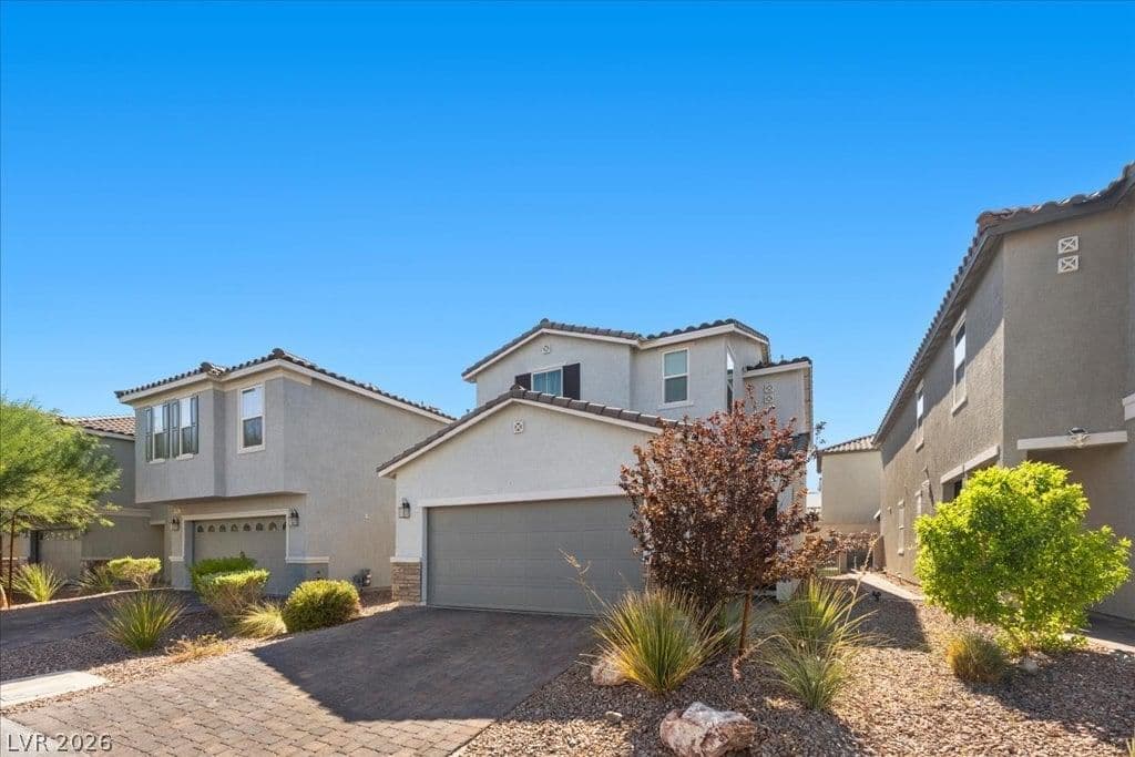 4227 Tarim Street photo 2