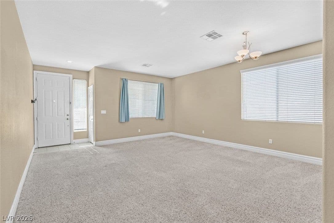 796 Vortex Avenue photo 2