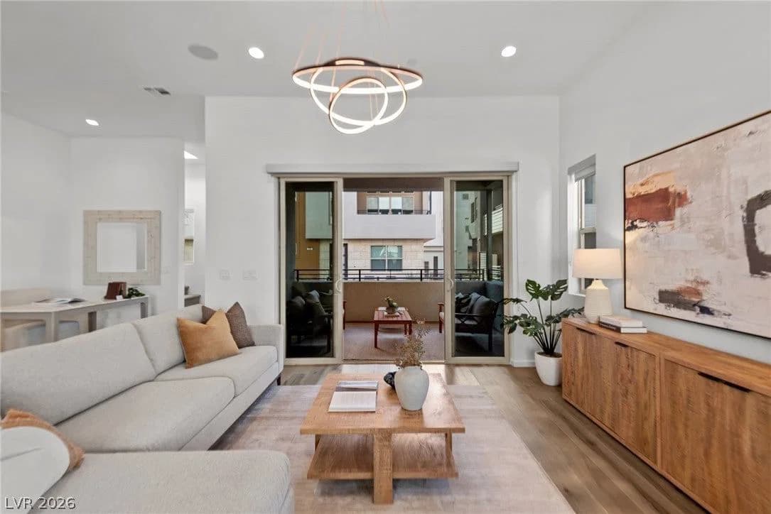 659 Grey Saker Street photo 3