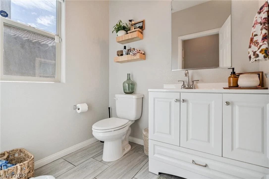 6898 Linda Creek Court photo 3