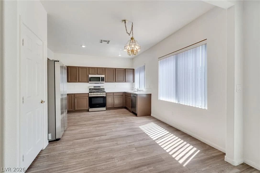 8117 Villa Finestra Drive photo 4