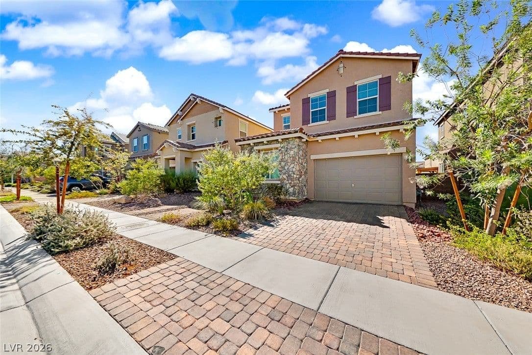 400 Desert Cadence Street photo 2