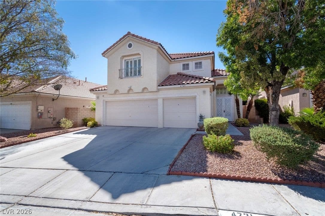 4721 Jasper Rock Court photo 2