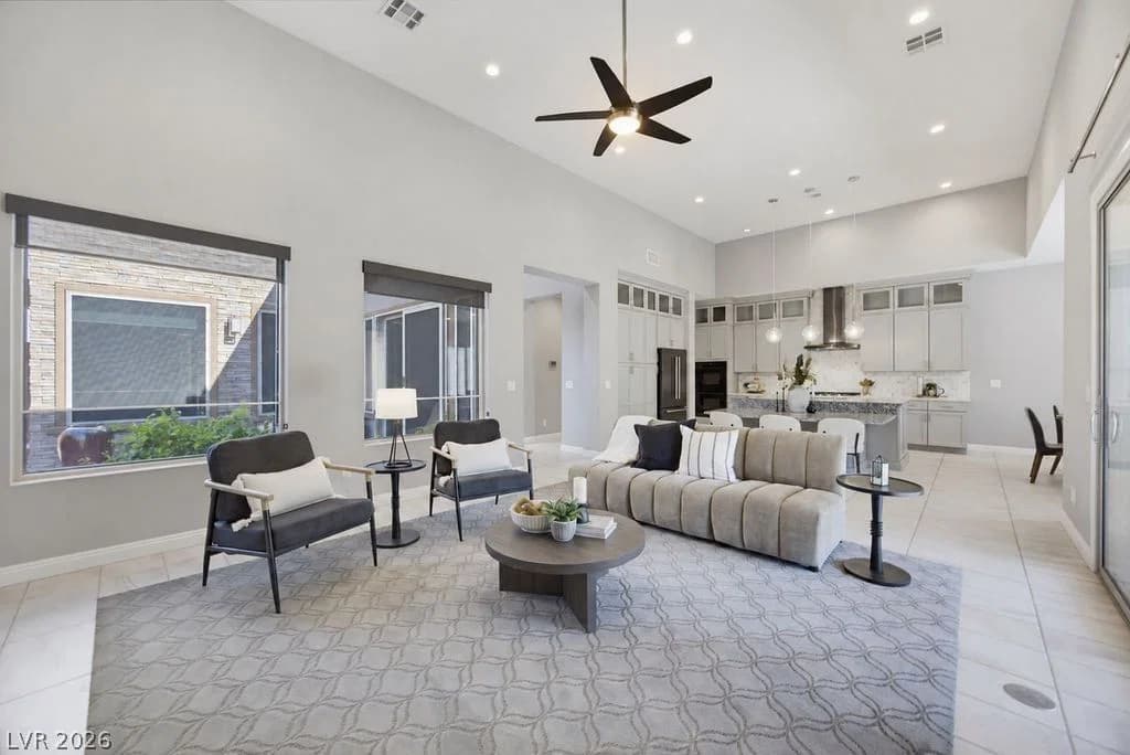 6759 Ivory Sage Street photo 2