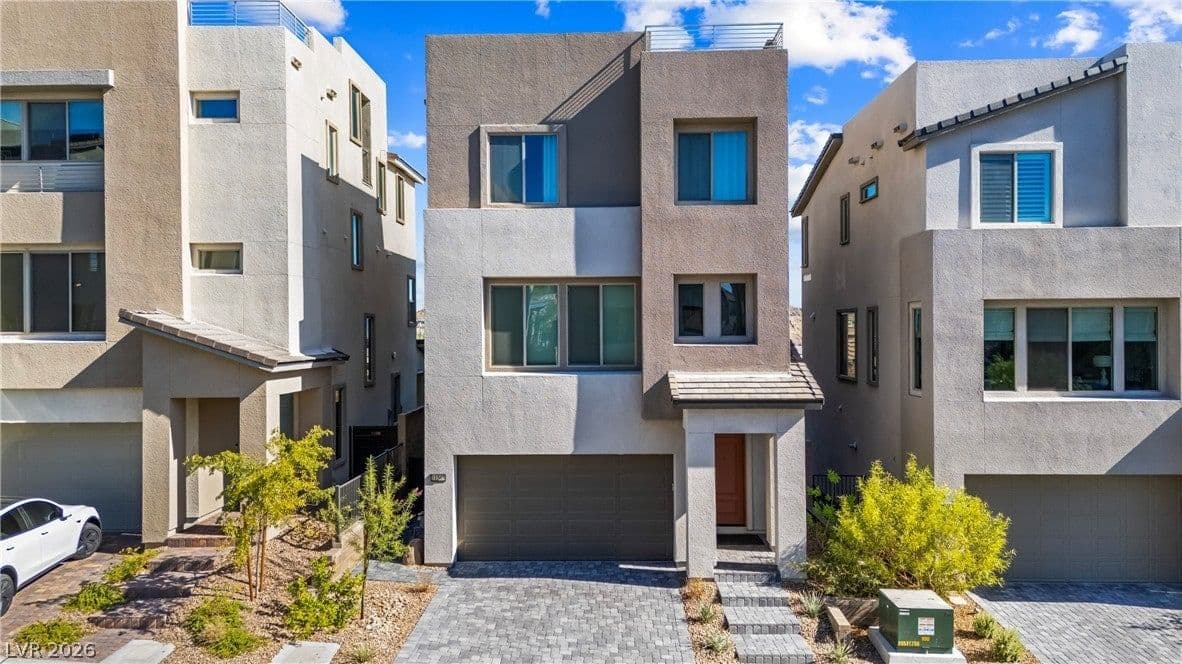 11568 Midnight Melody Avenue photo 4