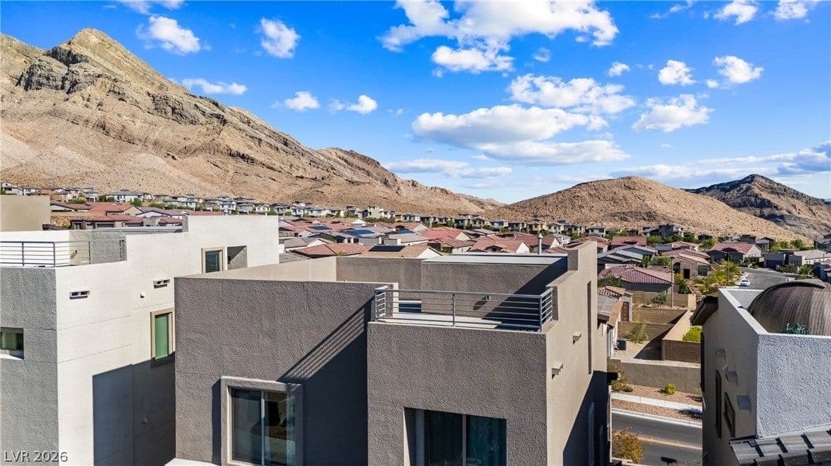 11568 Midnight Melody Avenue photo 5