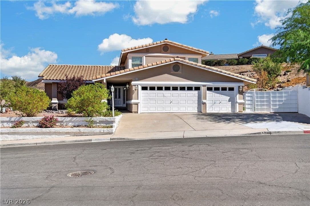1049 Geranium Drive