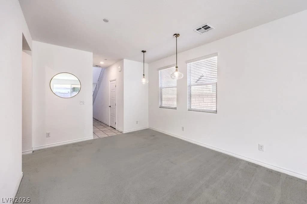 1350 Ossa Street photo 5