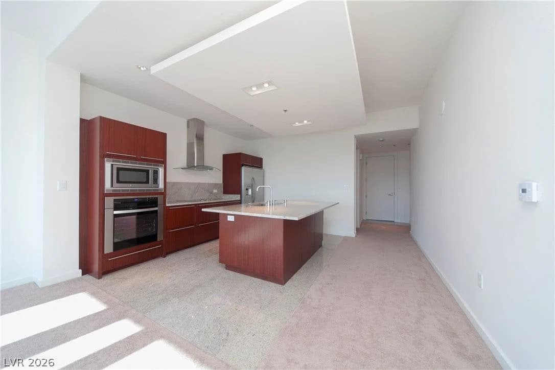 4471 Dean Martin Drive photo 3