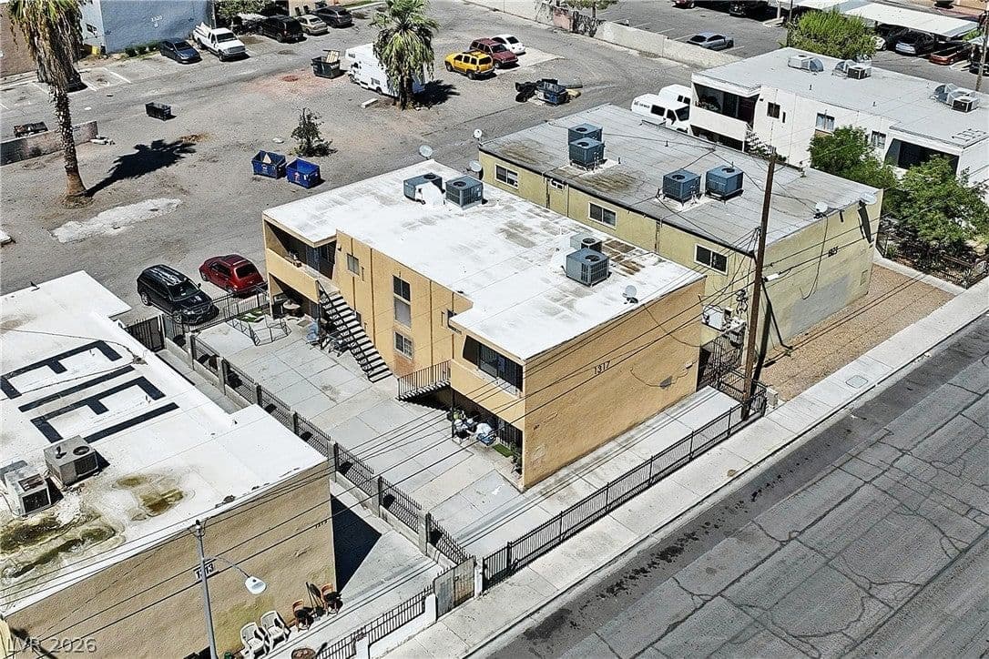 1317 23rd Street photo 2