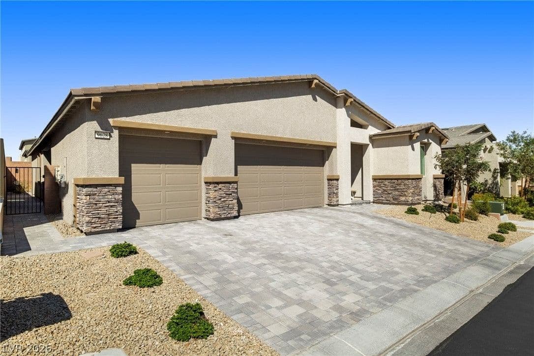 9628 Slate Peak Avenue photo 3