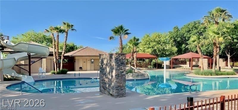 10255 Songsparrow Court photo 4