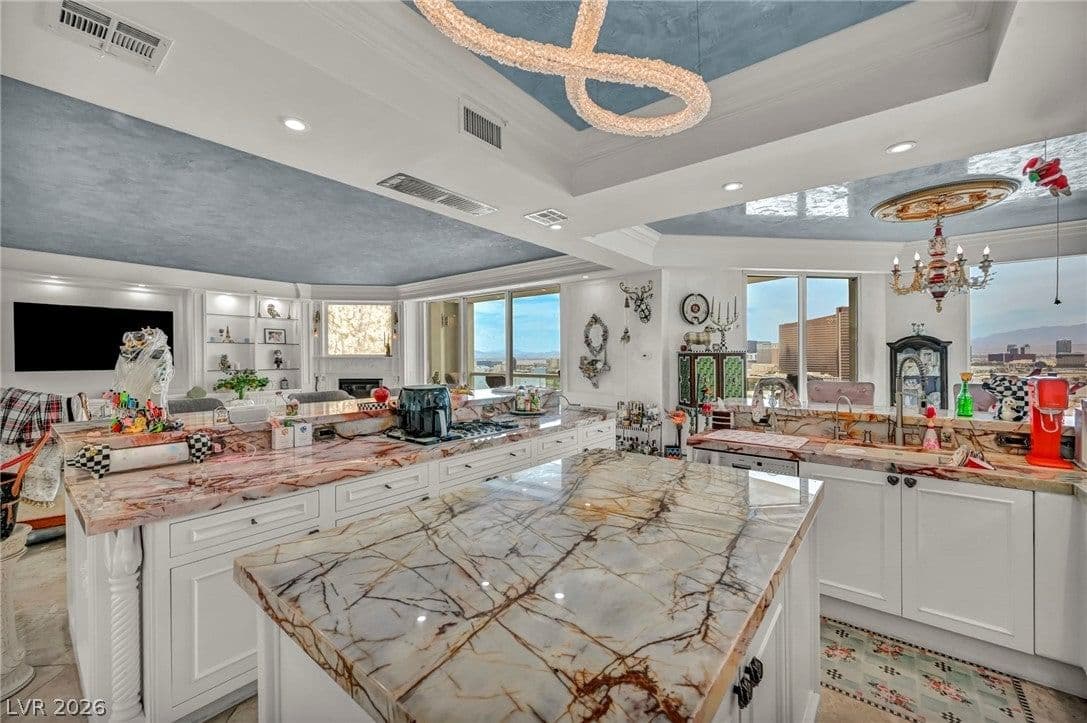 2857 Paradise Road photo 2