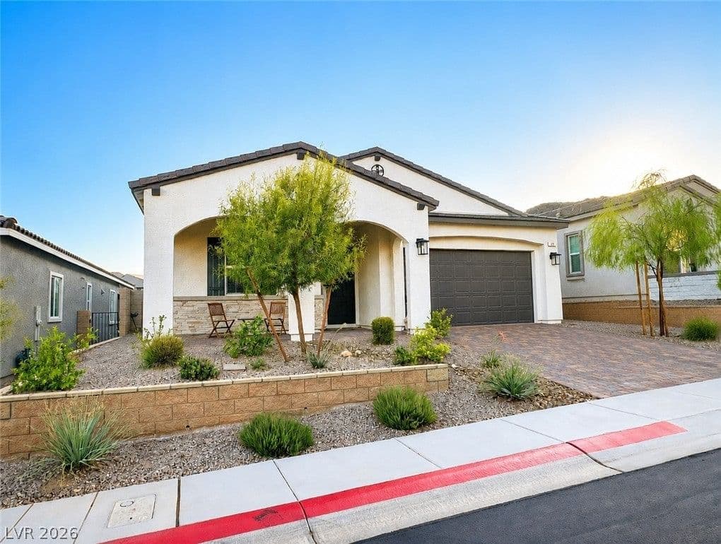 89 Cathedral Wash Place photo 3