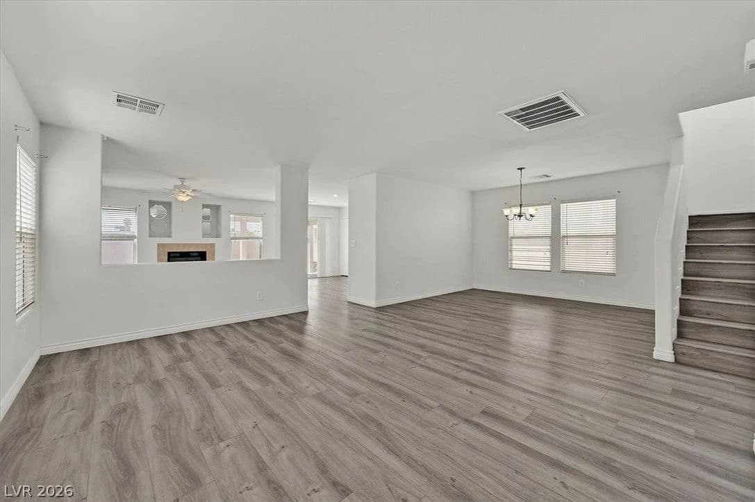 8917 Perfect Diamond Court photo 3
