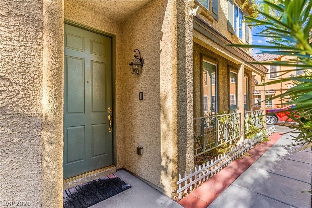 3573 Pinnate Drive photo 3