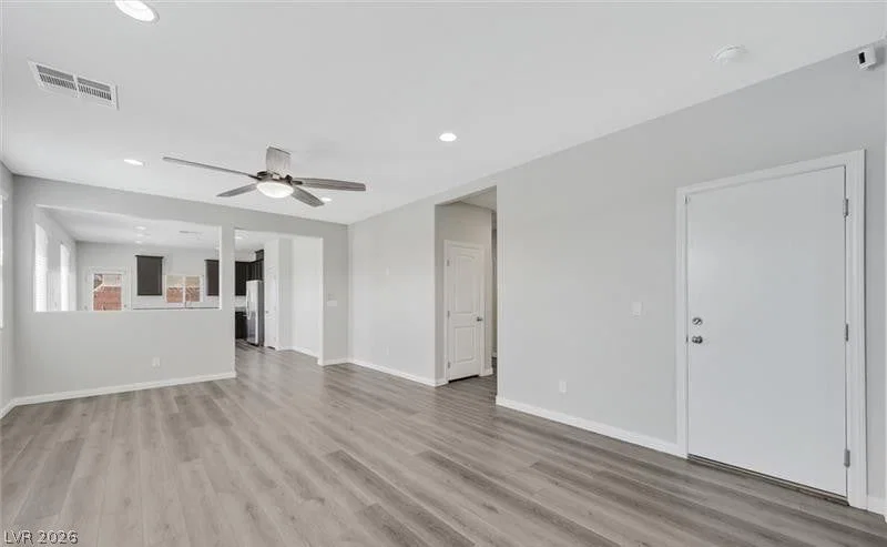 1810 Pebble Cove Avenue photo 2