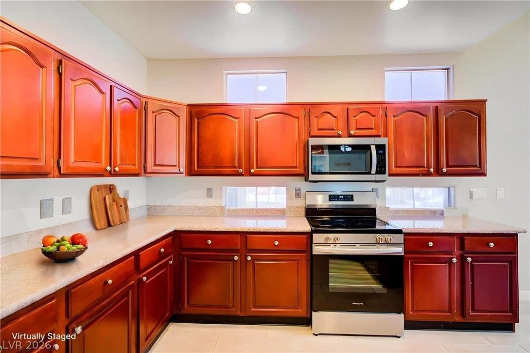 687 Blue Lake Court photo 4