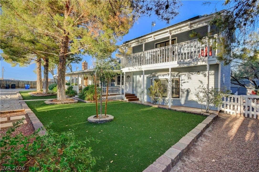8360 Avery Street photo 4