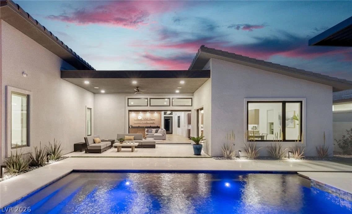 508 Vista Sunset Avenue photo 3