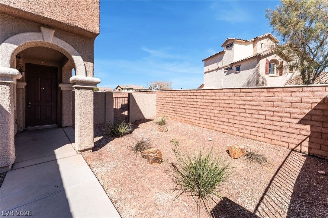 7532 Schuders Avenue photo 3